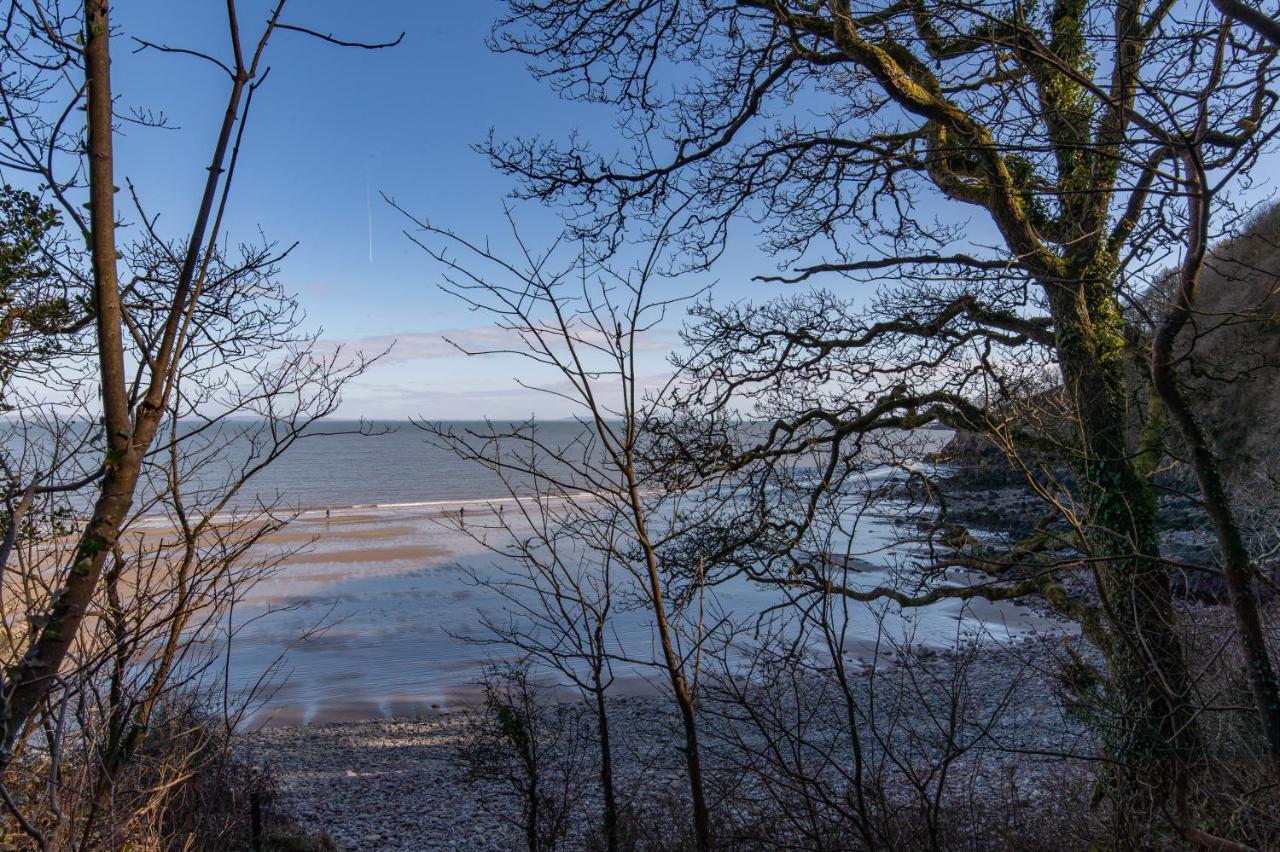 Sunningdale - Beach Side Cottage, Sea Views, Parking ซอนเดอร์สฟุต ภายนอก รูปภาพ